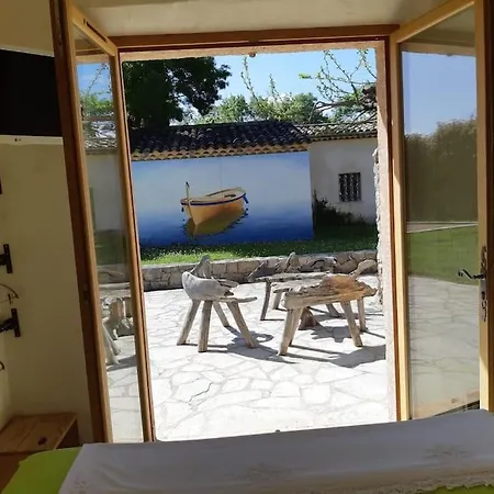 Bastide Provencale De Charme A La Cote D'azur *